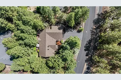 2777 NW Champion Circle, Bend, OR 97703 - Photo 47