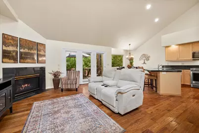 2777 NW Champion Circle, Bend, OR 97703 - Photo 9
