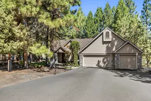 2777 NW Champion Cir, Bend, OR 97703 - Photo 3