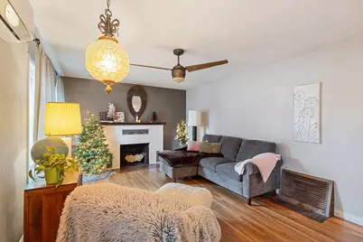 1035 SE Ashley Place, Grants Pass, OR 97526 - Photo 3