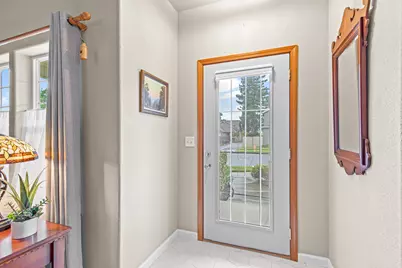 327 Brookhaven Drive, Central Point, OR 97502 - Photo 5