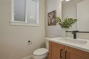 60858 SE Barstow Pl, Bend, OR 97702 - Photo 7