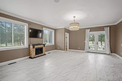 17045 Shawnee Circle, Bend, OR 97707 - Photo 9