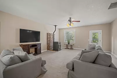 17045 Shawnee Circle, Bend, OR 97707 - Photo 47