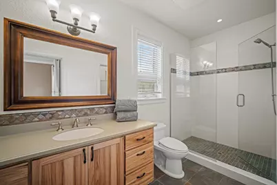 17045 Shawnee Circle, Bend, OR 97707 - Photo 11