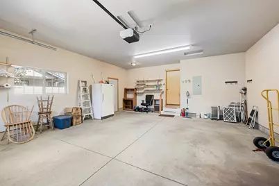 16676 McClintock Place, La Pine, OR 97739 - Photo 33