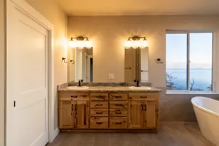 149 McKenzie Ridge Rd, Grants Pass, OR 97526 - Photo 19