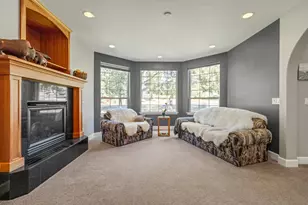 10358 Cinnamon Teal Dr, Klamath Falls, OR 97601 - Photo 9