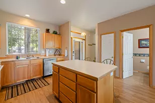 5053 Falcon Dr, Klamath Falls, OR 97601 - Photo 11