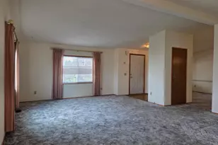 1001 SE 15th St, Bend, OR 97702 - Photo 7