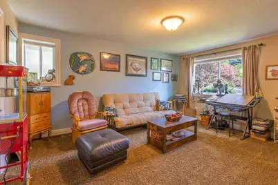 818 Loma Linda Drive, Klamath Falls, OR 97601 - Photo 25