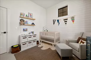 1181 NW Singleton Pl, Bend, OR 97703 - Photo 29