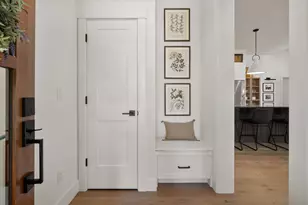 1181 NW Singleton Pl, Bend, OR 97703 - Photo 7