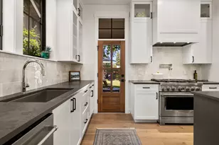 1181 NW Singleton Pl, Bend, OR 97703 - Photo 23