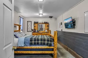 60625 Three Point Rd, Canyon City, OR 97820 - Photo 19