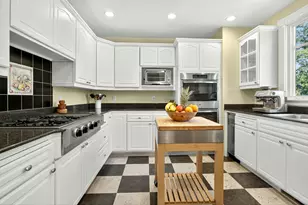 496 Beach St, Ashland, OR 97520 - Photo 9