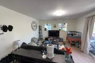 38 Lewis Ave, Medford, OR 97501 - Photo 7