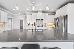 1893 NW Sunview Pl, Grants Pass, OR 97526 - Photo 19