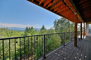 1893 NW Sunview Pl, Grants Pass, OR 97526 - Photo 43