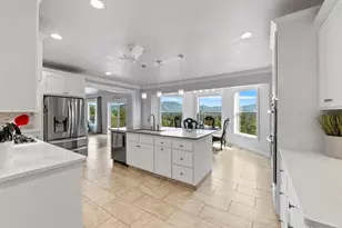 1893 NW Sunview Pl, Grants Pass, OR 97526 - Photo 23