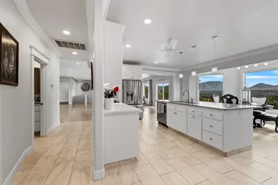 1893 NW Sunview Place, Grants Pass, OR 97526 - Photo 21