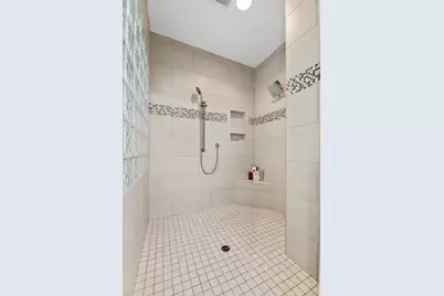 1893 NW Sunview Place, Grants Pass, OR 97526 - Photo 35