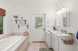 780 Pinecrest Dr, Grants Pass, OR 97526 - Photo 27