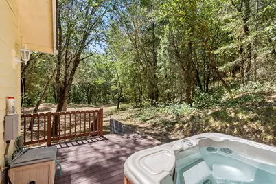 780 Pinecrest Drive, Grants Pass, OR 97526 - Photo 29