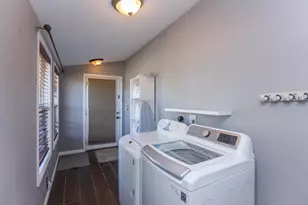 142 SW Jenn Way, Grants Pass, OR 97527 - Photo 21