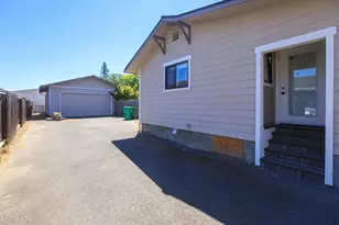 142 SW Jenn Way, Grants Pass, OR 97527 - Photo 25
