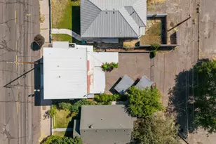 1146 Pine St, Klamath Falls, OR 97601 - Photo 21