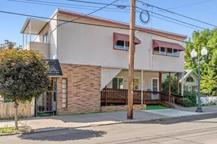 1146 Pine St, Klamath Falls, OR 97601 - Photo 3