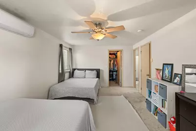 400 W 5th Street, Phoenix, OR 97535 - Photo 17