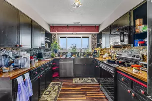 1228 NE Brown Dr, Madras, OR 97741 - Photo 15