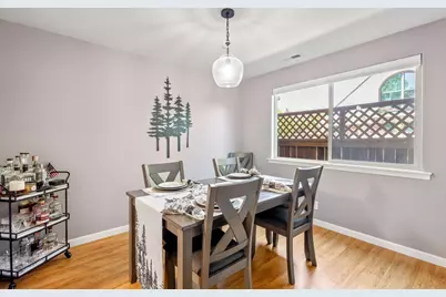 111 NW Hawthorne Avenue #APT 1, Bend, OR 97703 - Photo 11