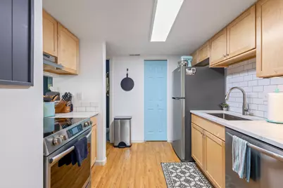 111 NW Hawthorne Avenue #APT 1, Bend, OR 97703 - Photo 13