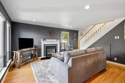 111 NW Hawthorne Avenue #APT 1, Bend, OR 97703 - Photo 5