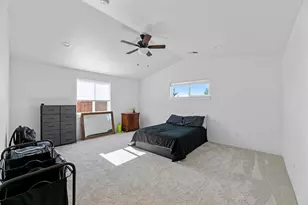 700 Nottingham Terrace, Eagle Point, OR 97524 - Photo 13