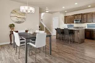 20864 SE Sunniberg Ln, Bend, OR 97702 - Photo 9