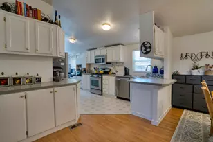 20585 Fred Meyers Rd, Bend, OR 97701 - Photo 11