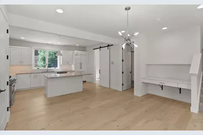 61309 Howe Way, Bend, OR 97702 - Photo 13