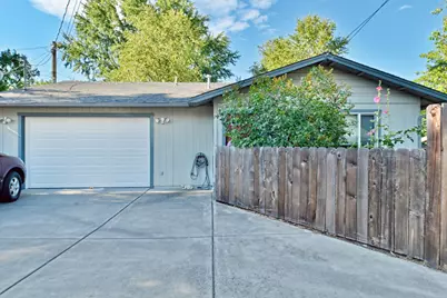 1211 Locust Street, Medford, OR 97501 - Photo 3