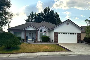 713 Eastridge Dr, Medford, OR 97504 - Photo 45