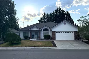 713 Eastridge Dr, Medford, OR 97504 - Photo 47