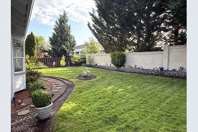 713 Eastridge Drive, Medford, OR 97504 - Photo 37