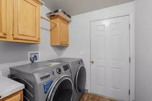 805 Redwood Ave, Butte Falls, OR 97522 - Photo 13