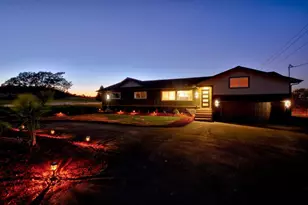 2477 Coker Butte Rd, Medford, OR 97504 - Photo 3