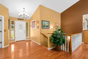 214 SE Sapphire Ct, Grants Pass, OR 97527 - Photo 5