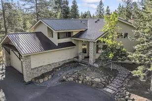57776 Umpqua Ln, Sunriver, OR 97707 - Photo 1