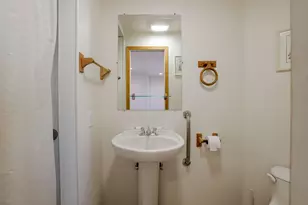 705 NE Chapel St, Madras, OR 97741 - Photo 13